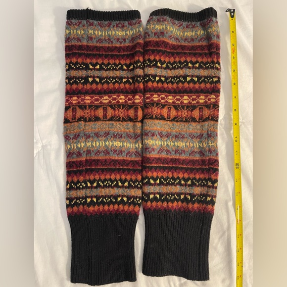 Knit Leg Warmers - only worn once to try on at home for a minute - new condition - Picture 4 of 6